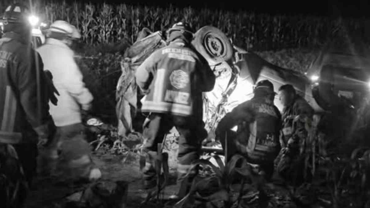 Madre e hija mueren tras brutal accidente en la ca