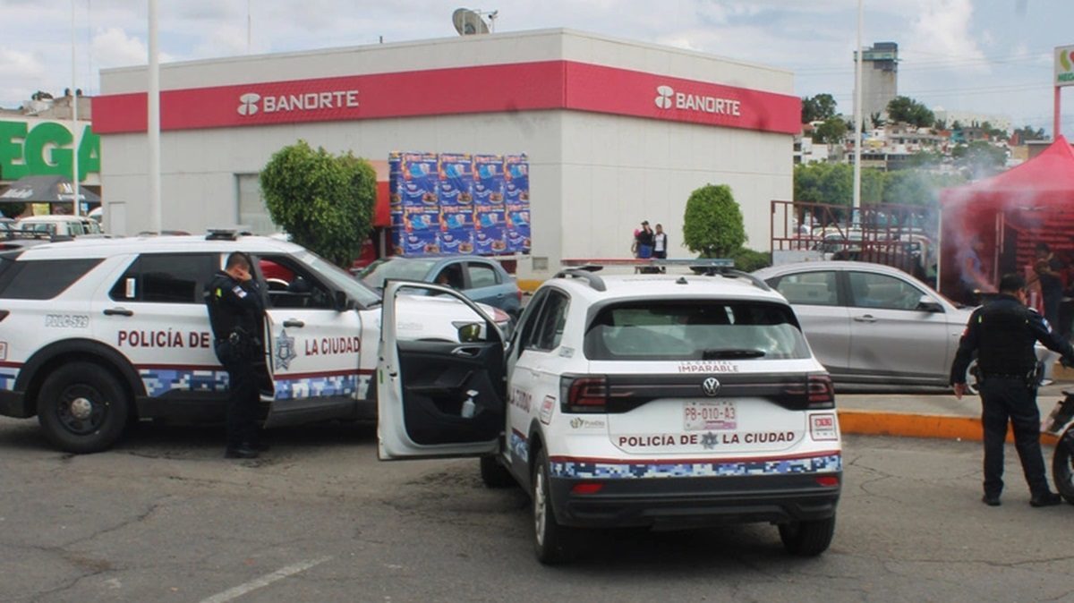 Ola de asaltos a cuentahabientes en Puebla: dos ro