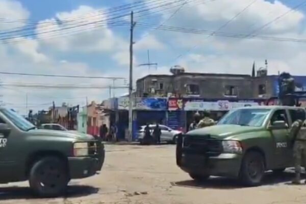 Megaoperativo en la 46 Poniente: autoridades aseguran mercancía en zona de autopartes