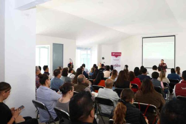 Puebla capacita a funcionarios para mejorar cómo responder a solicitudes de información pública