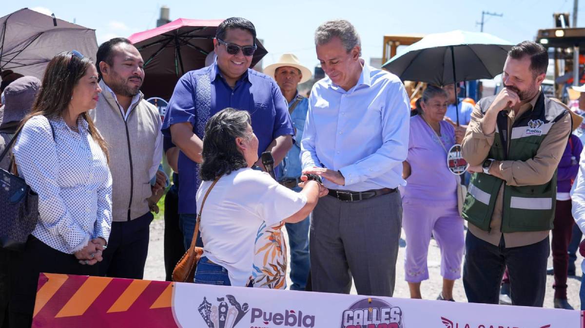 CallesAl100 llega a Santo Tomás Chautla: arrancan pavimentación que beneficiará a más de 3 mil habitantes