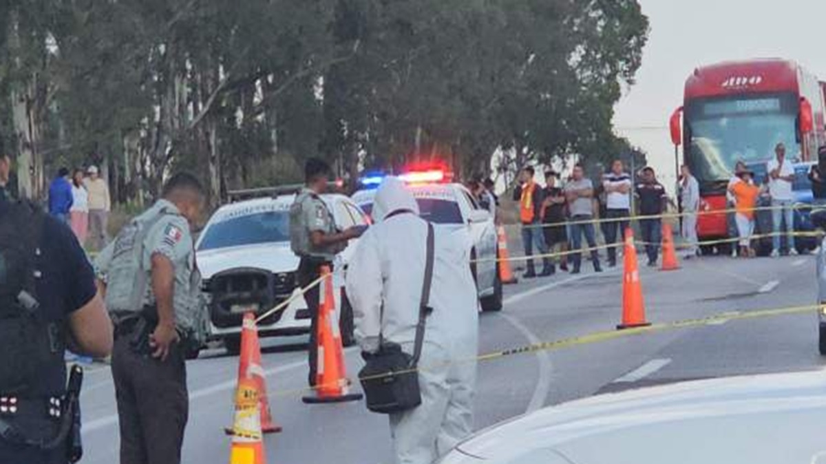 España emite alerta de viaje: recomienda evitar carreteras clave en Puebla por alta inseguridad