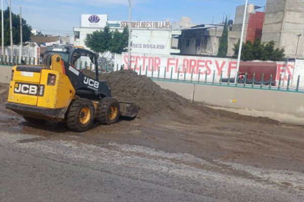 Tras las lluvias, Gobierno de Puebla intensifica limpieza en la Central de Abasto para evitar afectaciones viales