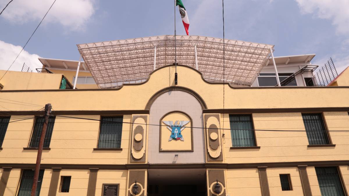 SEP va por la clausura definitiva de la Escuela Militarizada Ignacio Zaragoza en Puebla; ni cambiando de nombre podrá seguir operando