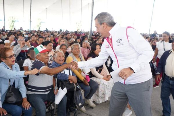 Pepe Chedraui refuerza apoyo a familias de Puebla con 13 mil despensas; así opera el programa Alimentación Imparable