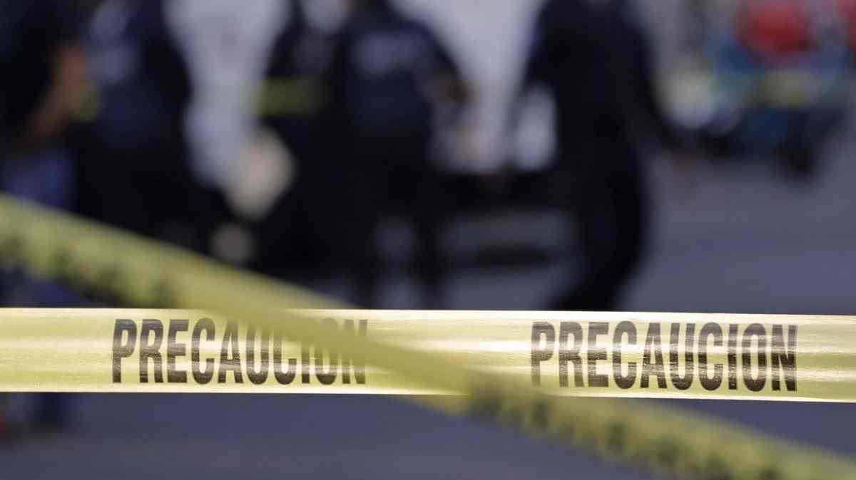 Localizan a un hombre sin vida y atado de las manos en la colonia Agrícola Villa Albertina, en Puebla