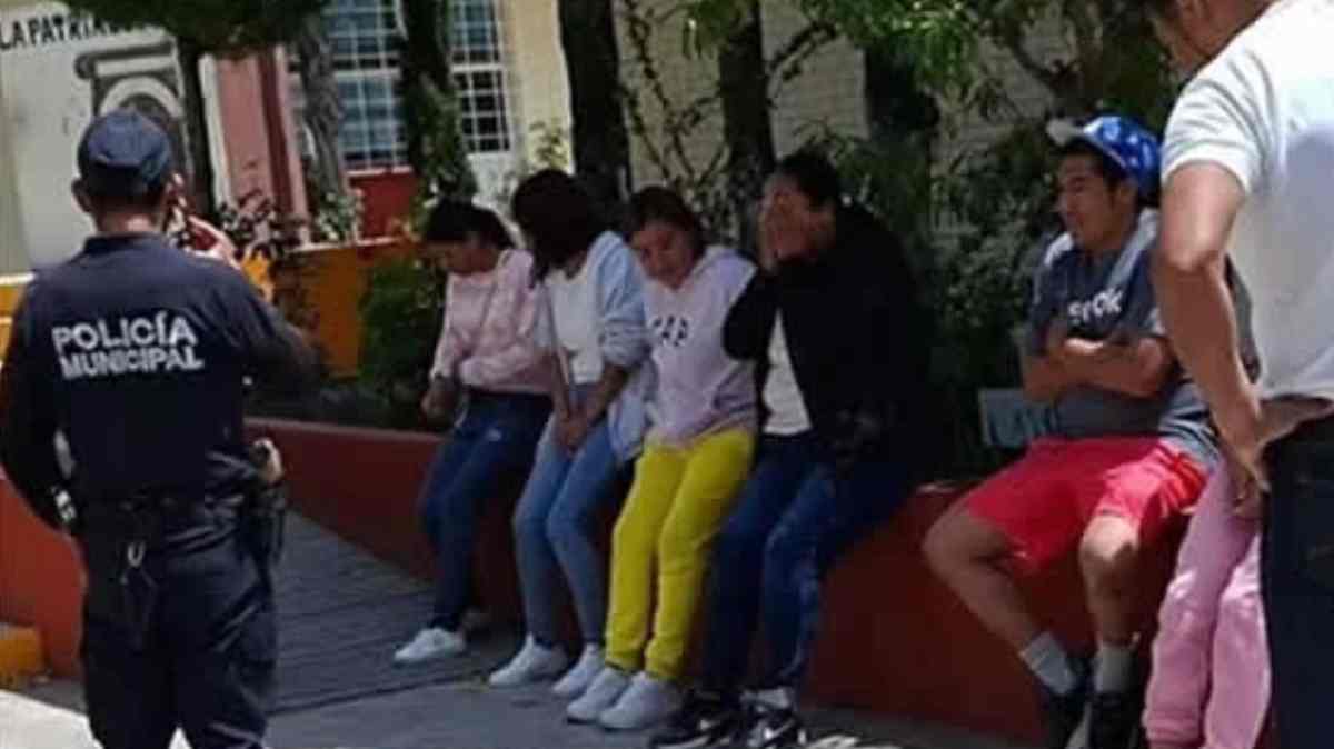 Comando armado asalta primaria en Acajete y roba 180 mil pesos de las inscripciones escolares