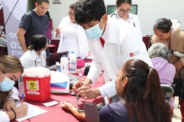 Gobierno de Puebla lleva servicios gratuitos a colonias con Jornada Integral Imparable; suman más de 7 mil atenciones en 2026