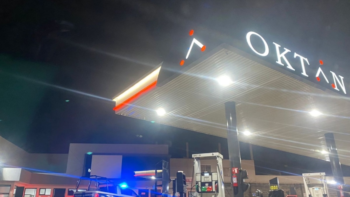 ¡Asalto a mano armada! Comando ataca gasolinera en Boulevard Carmelitas; huyeron a pie