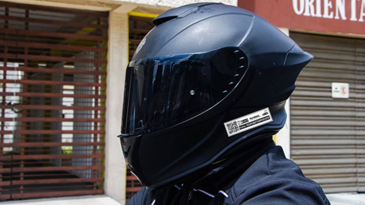 Puebla inicia entrega gratuita de chips para motociclistas; así funcionarán los nuevos distintivos electrónicos