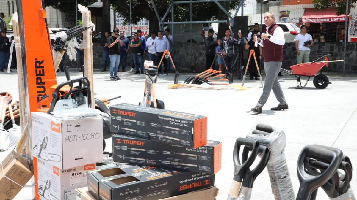 Pepe Chedraui entrega 778 herramientas para reforzar el mantenimiento de parques y áreas verdes en Puebla