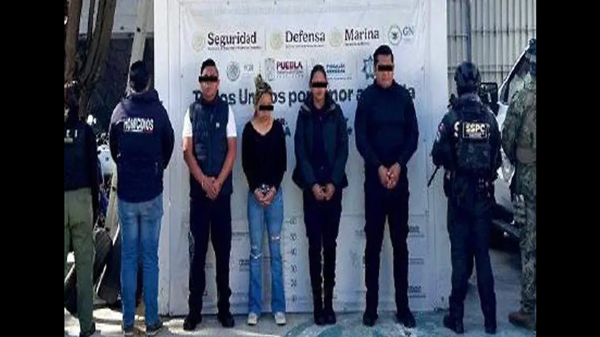 Crisis de confianza: Más de 20 policías y mandos detenidos por nexos con el crimen en Puebla