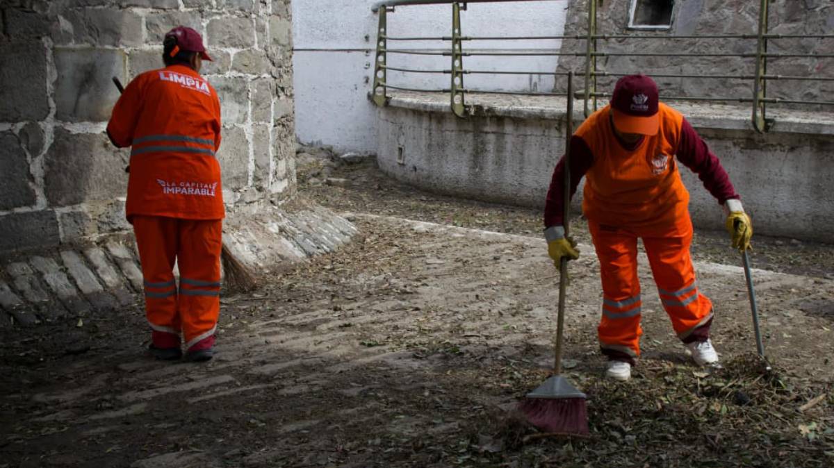 Lluvias ponen a prueba al Puente de Ovando; Gobierno de Puebla intensifica labores de limpieza para prevenir riesgos