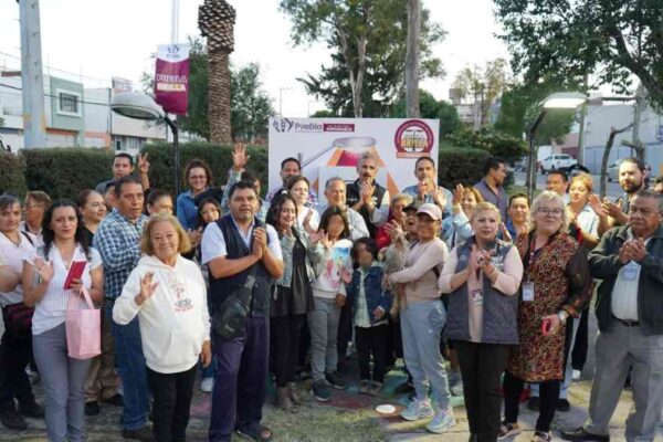 Colonia Reforma estrena alumbrado LED al 100 %; más de mil 500 habitantes se benefician con Puebla Brilla