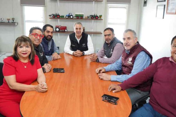 Pepe Chedraui se reúne con introductores del Rastro Municipal para fortalecer acuerdos y atender necesidades del sector