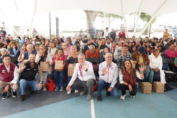 Pepe Chedraui entrega 2 mil 322 despensas y refuerza apoyo alimentario en Puebla
