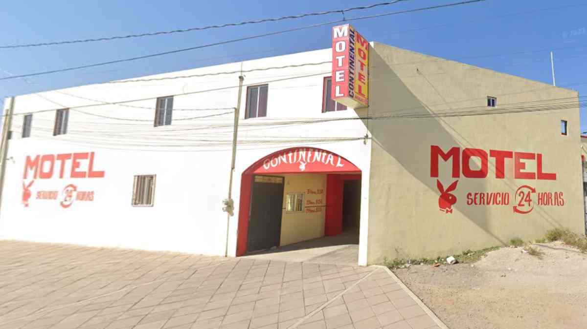 Citan a joven para salir y termina sedada en un motel de Puebla; denuncian presunta agresión sexual