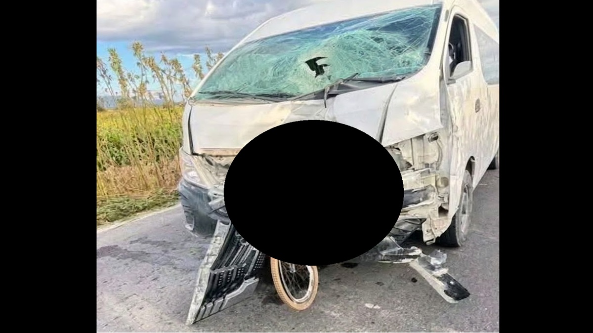 Tragedia en la carretera de Puebla: Vehículo embiste a dos ciclistas y deja un muerto