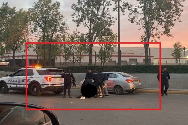 ¡A golpes en pleno bulevar! Choque termina en pelea frente a Costco en Puebla