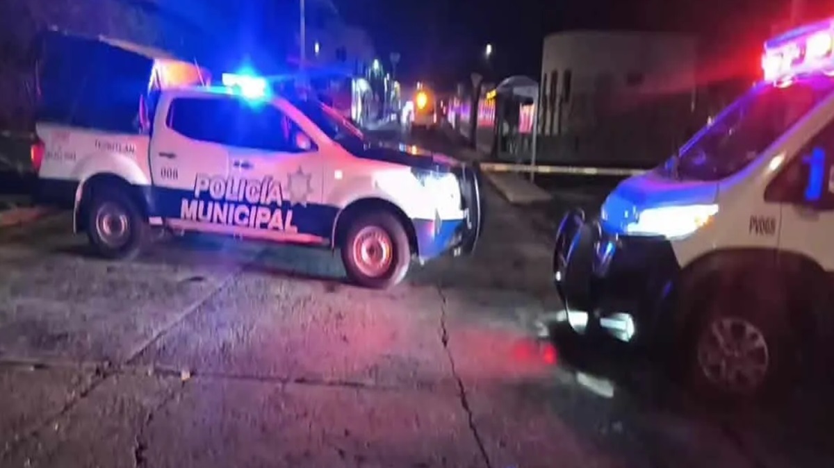 Plomo y terror en Puebla: Asesinan a balazos a “El Tocho” tras bajar de su moto