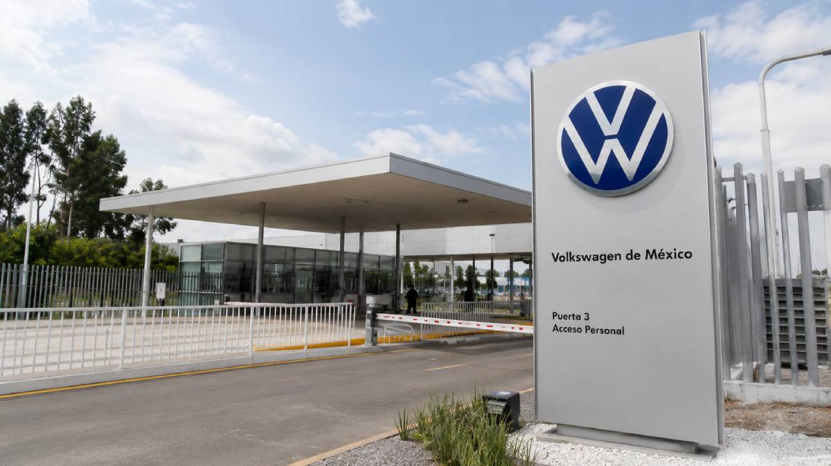 Volkswagen en Puebla: Sedetra aún no confirma cuántos trabajadores fueron dados de baja