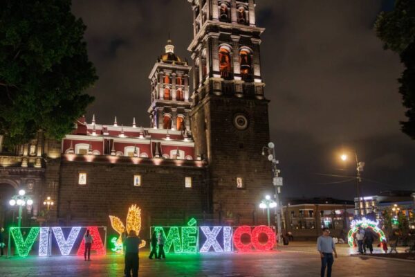 Grito de Independencia en Puebla: estos objetos no podrán ingresar al Zócalo este 15 de septiembre