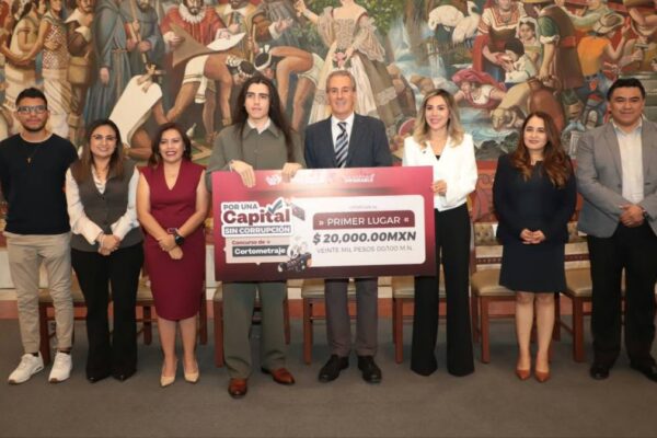 Pepe Chedraui premia a jóvenes que llevaron la lucha anticorrupción al cine; conoce a los ganadores