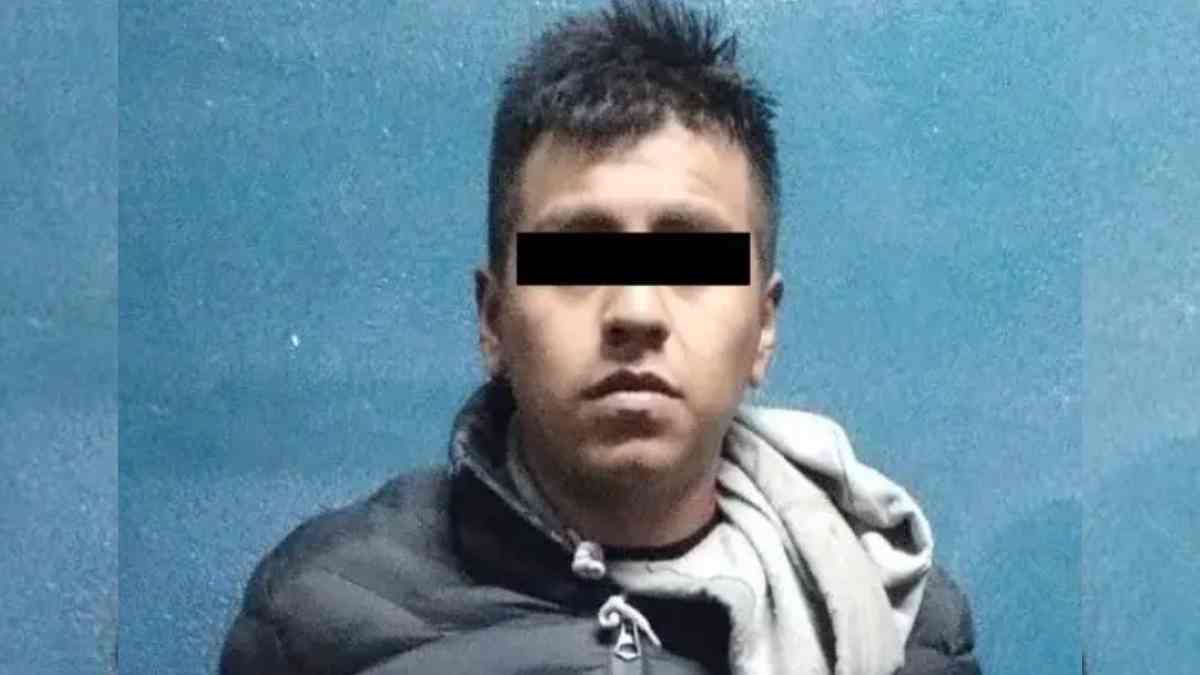Detienen tras persecución a presunto ladrón de casa en San Andrés Cholula; llevaba dos armas