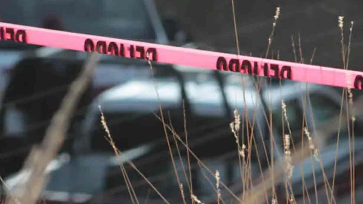 Mata a su madre y a su abuela dentro de su casa en Cuetzalan; hay dos detenidos