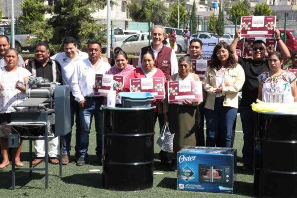 Destina Pepe Chedraui 10.3 mdp para apoyar a productores de maíz y mezcal en Puebla capital