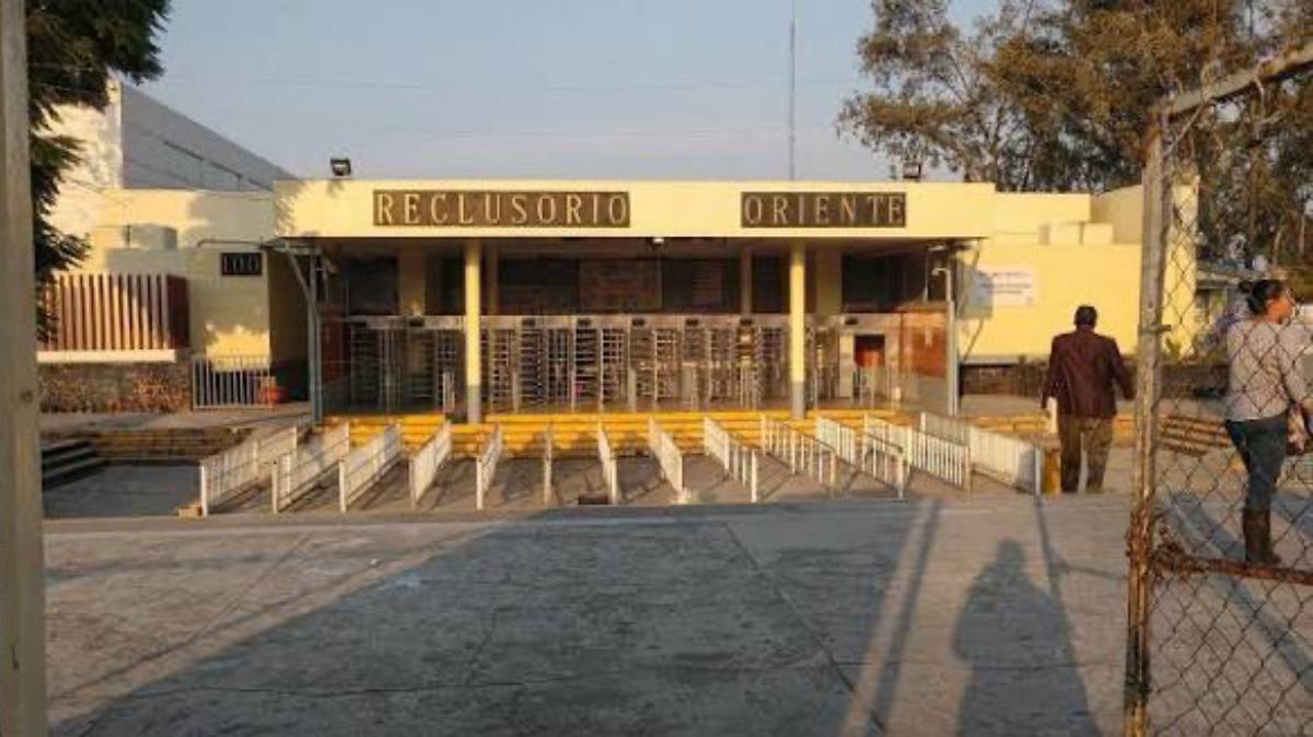 Mujer se realiza una liposucción y muere durante visita a un reo en el Reclusorio Oriente