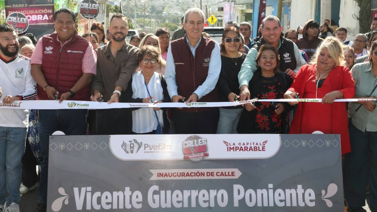 Pepe Chedraui entrega pavimentación en San Jerónimo Caleras y anuncia meta de 5 mil calles