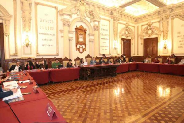Puebla aprueba su Ley de Ingresos 2027 sin nuevos impuestos; esto avaló el Cabildo de Pepe Chedraui