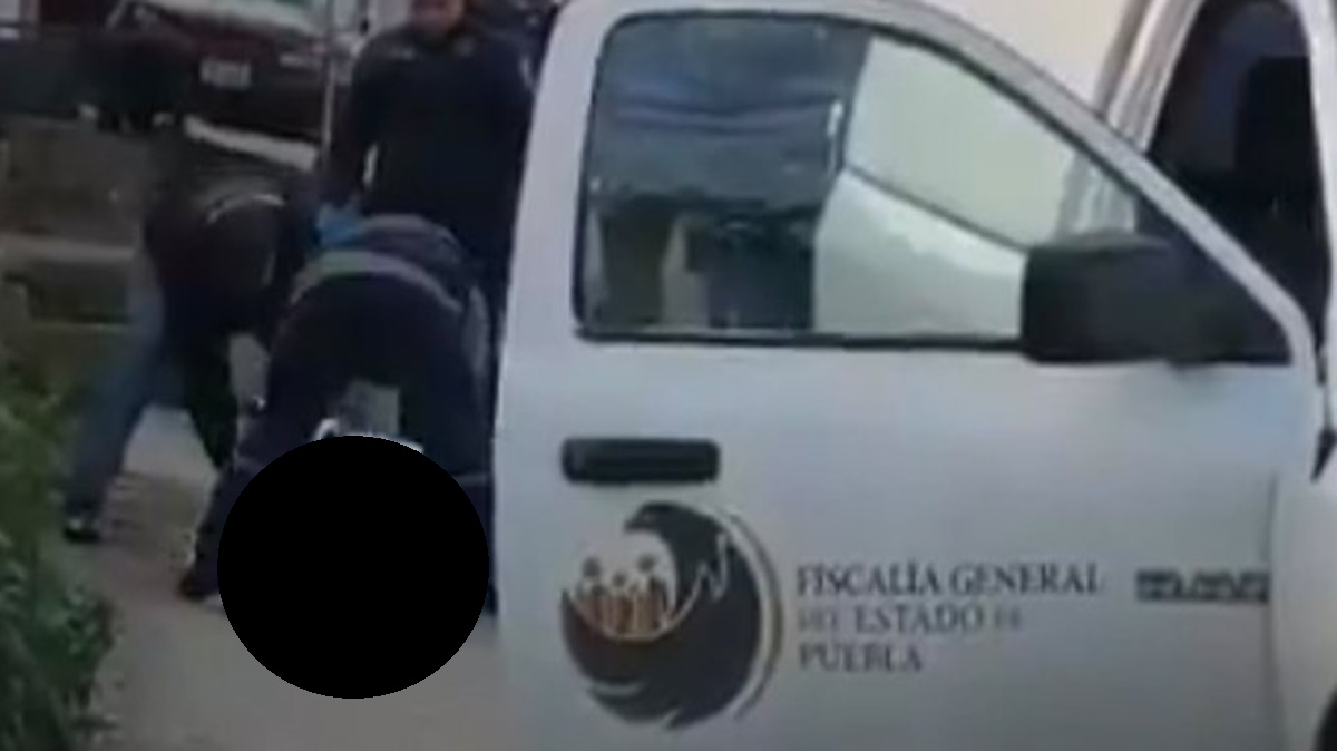 Choque fatal en Periférico Ecológico: Conductor muere tras estrellarse contra señalética en Clavijero