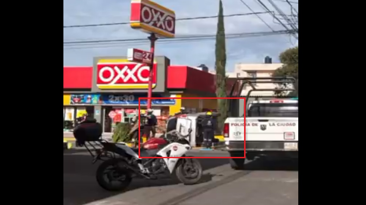 Tragedia en la colonia El Carmen: Un muerto tras aparatosa volcadura en la 2 Sur y 19 Oriente