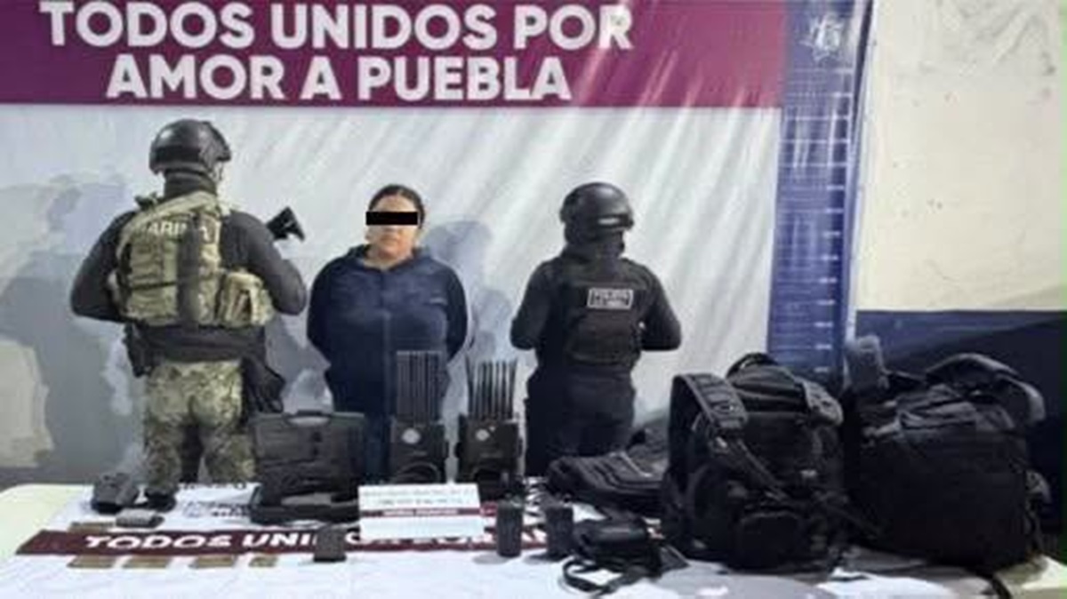 Desmantelan bodega del robo carretero en San Salvador El Verde: Cae mujer con inhibidores y hallan 17 vehículos