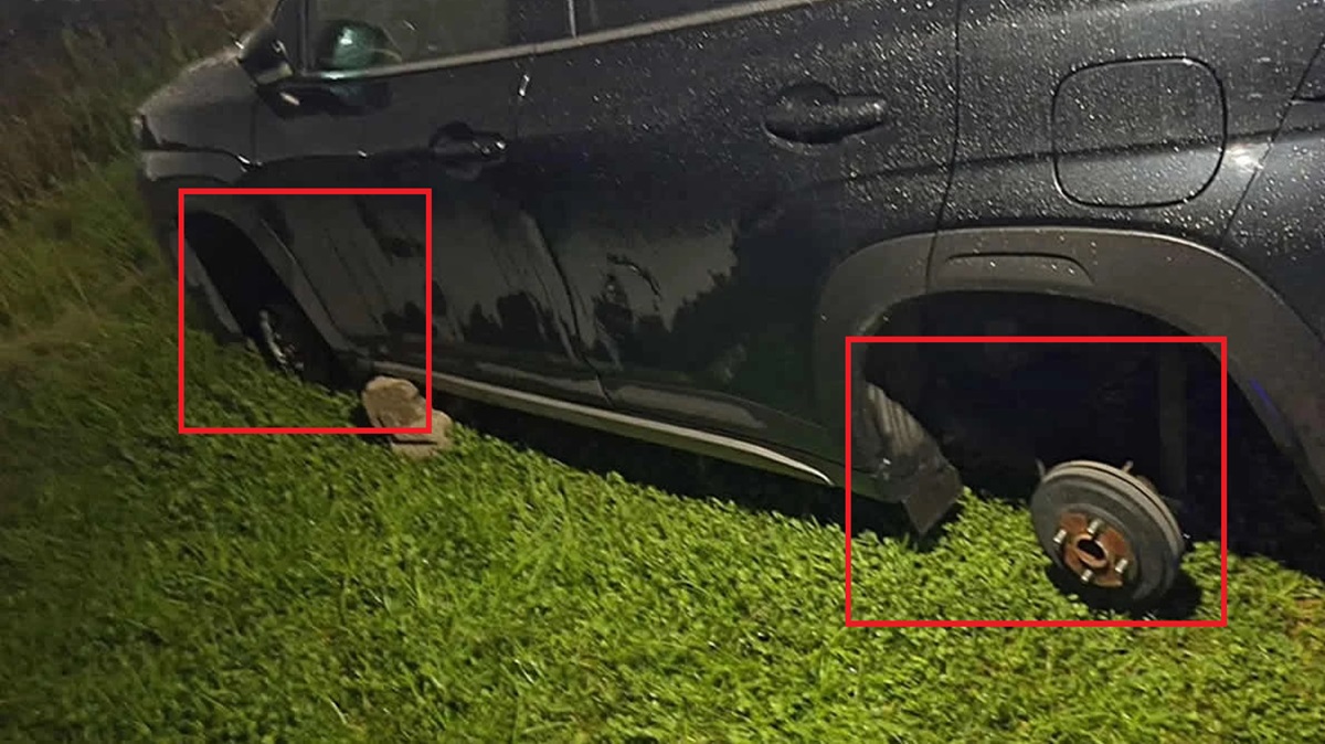 Desvalijan auto en Misiones de San Francisco: Ladrones aprovechan falta de vigilancia para robar las cuatro llantas de un Golf en Coronango