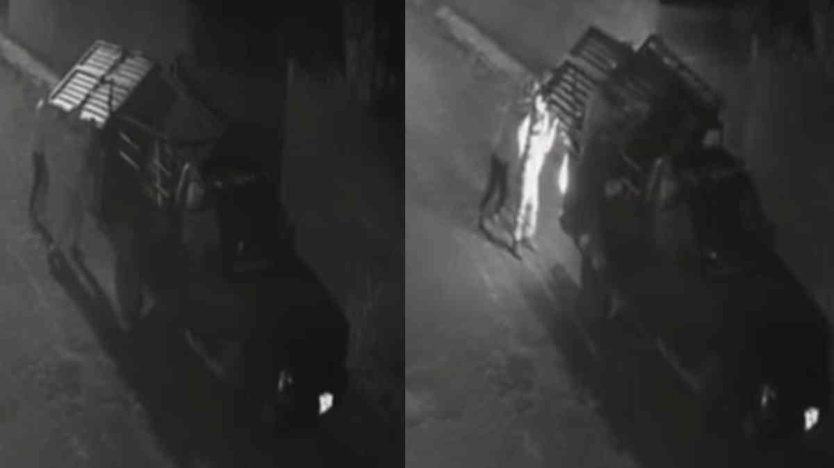 ¡En menos de 10 minutos! Captan robo de dos zaguanes en la colonia San Antonio Abad