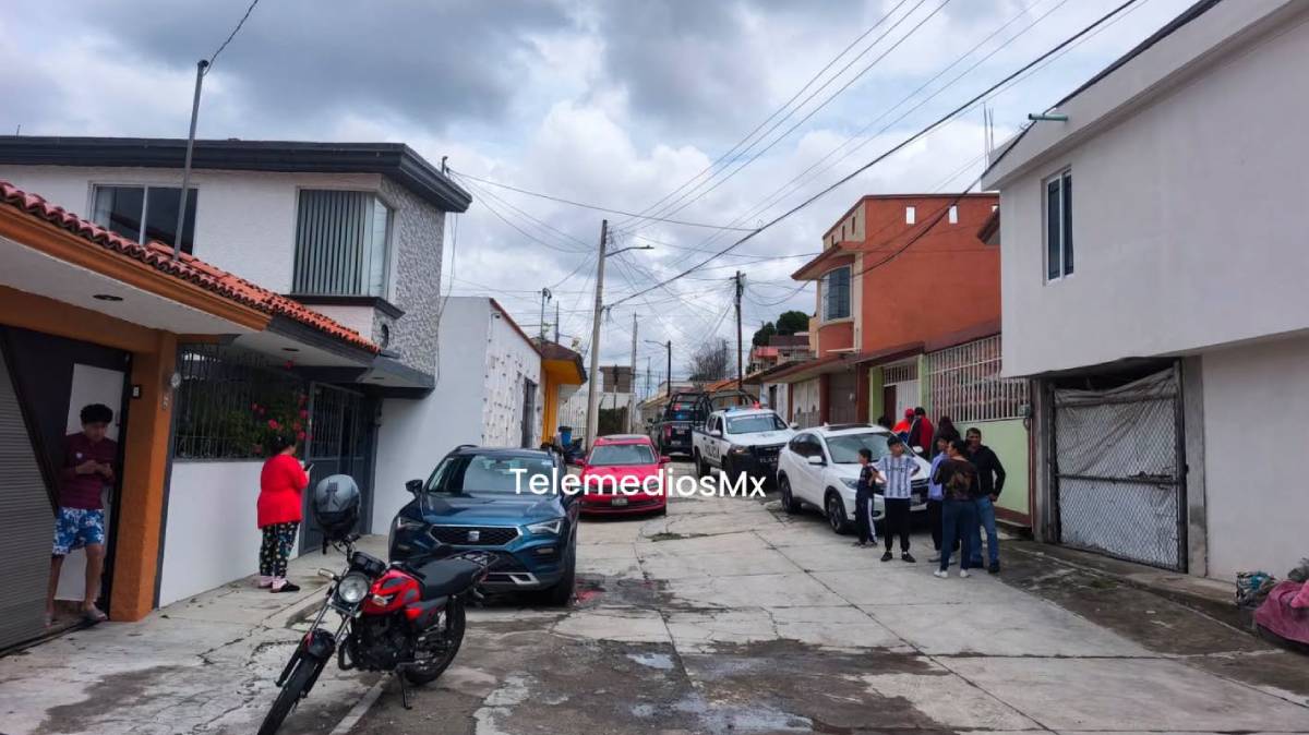Roban joyas y centenarios valuados en un millón de pesos a médico jubilado del IMSS en Tlaxcala