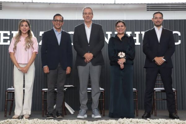 Pepe Chedraui cierra Semana de la Transparencia 2026 con estudiantes de la Universidad Anáhuac Puebla