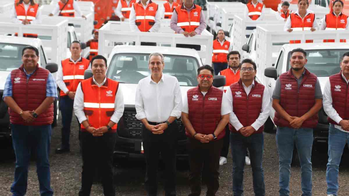 Tras 15 años de espera, Puebla renueva parque vehicular de Limpia con 23 nuevas unidades