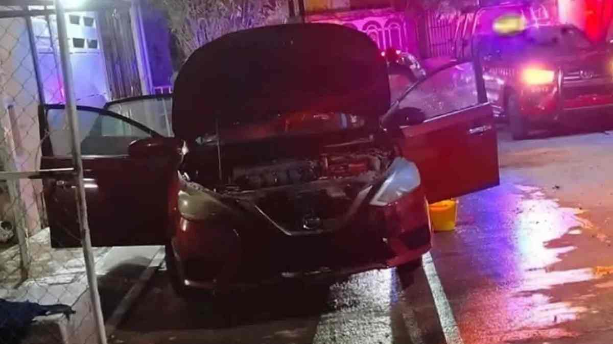 ¡Balean una casa y queman un vehículo en Tehuacán! Atacan vivienda durante la madrugada